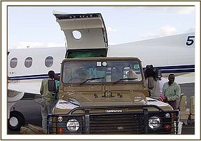 The landrover parks close to the PC 12 aircraft so that Madiba's crate could be manoeuvred off the plane